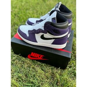 Nike Men’s Jordan 1 High Court Purple size 8